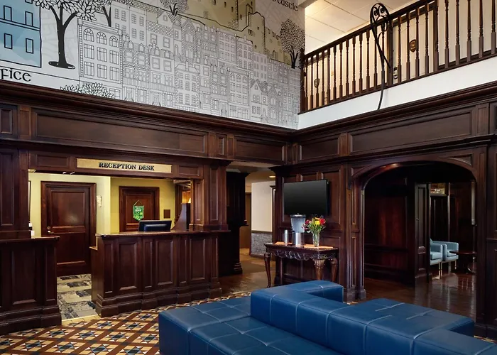 Irish & Hotel 3*